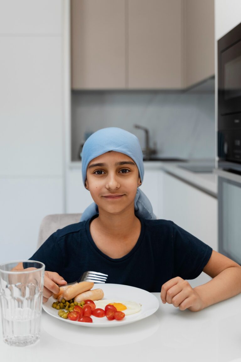 <p>cancer patient taking healthy diet </p>
<p>cancer patient taking healthy diet </p>